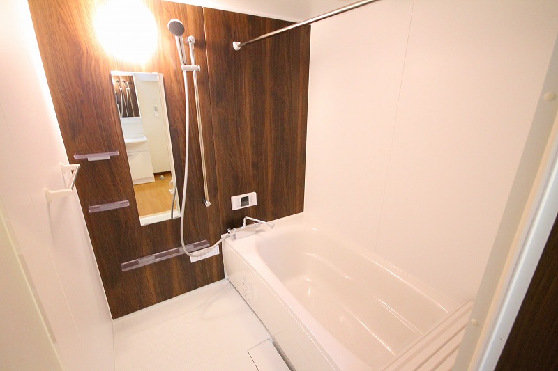 バス・シャワールーム　日々の暮らしに欠かせないお風呂です