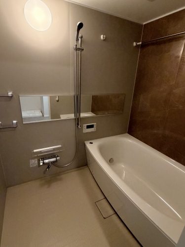 バス・シャワールーム　※掲載の写真は別室のものを含みます。