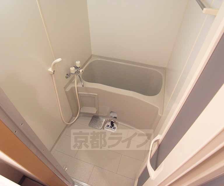 バス・シャワールーム　お風呂です