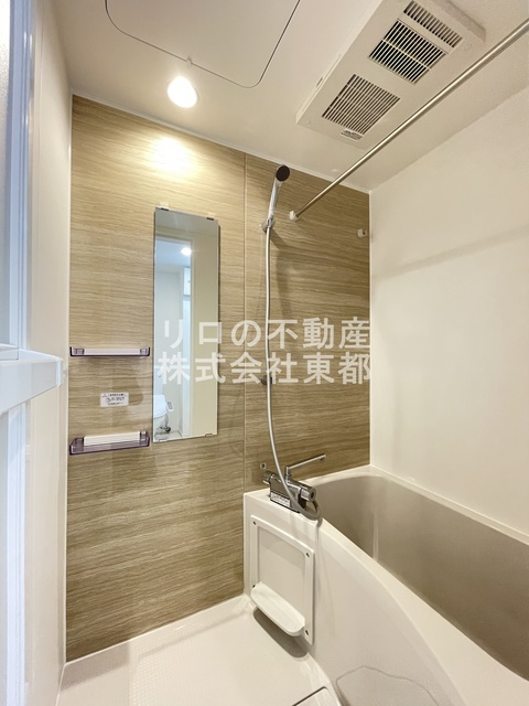 バス・シャワールーム　浴室には乾燥機が付いているので梅雨の時期でも安心です☆