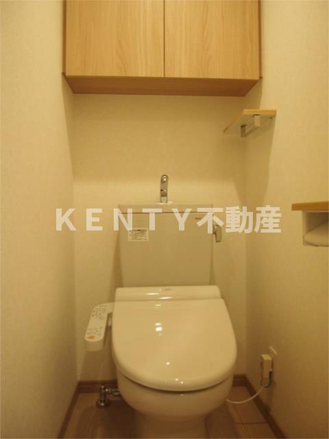 トイレ　清潔感のあるトイレです