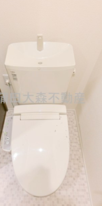 トイレ　温水洗浄便座