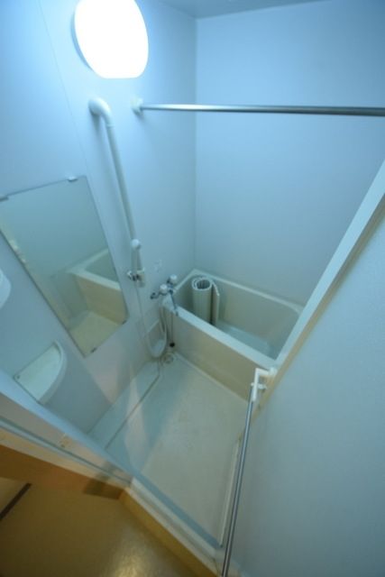 バス・シャワールーム　☆お問い合わせはお早めに☆