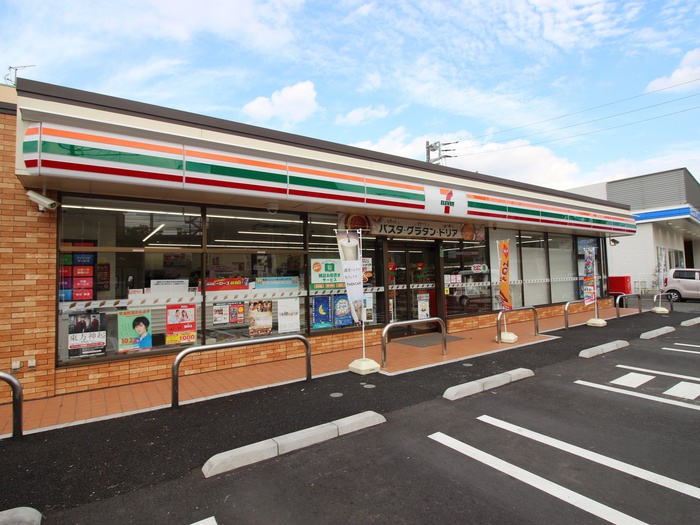 コンビニ　セブンイレブン向ヶ丘遊園店（コンビニ）まで190m