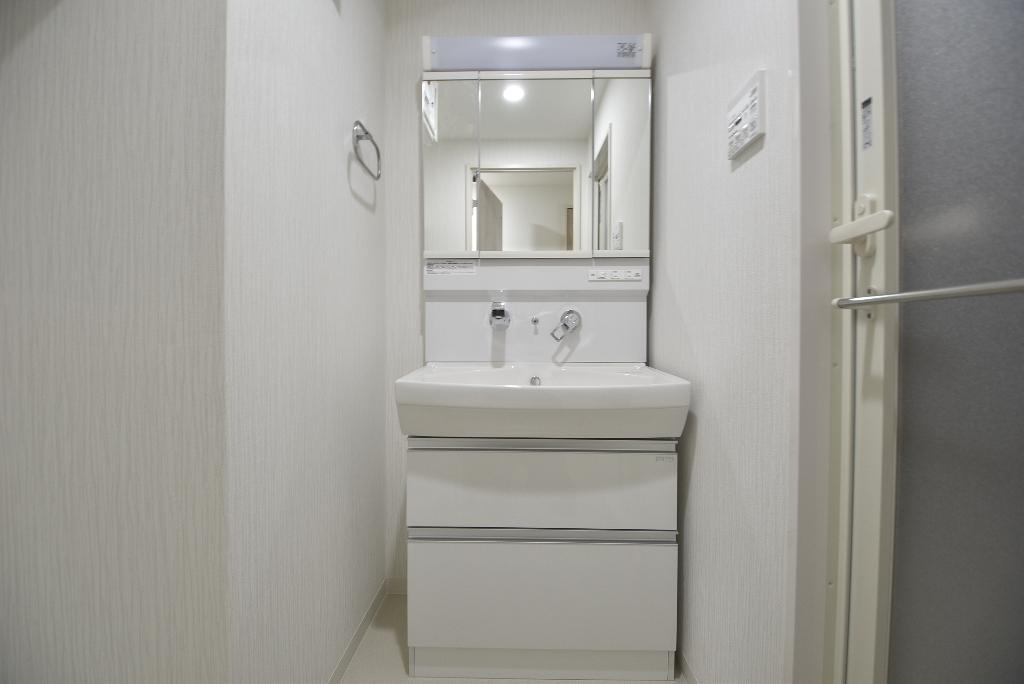 洗面設備　洗髪洗面化粧台