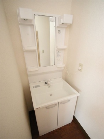 洗面設備　独立洗面化粧台