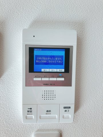 セキュリティ　エントランスの来客者が分かる防犯設備カラーTVモニターホン