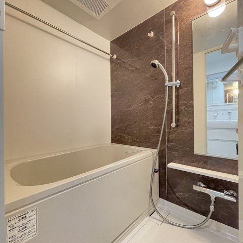 バス・シャワールーム　同仕様タイプです