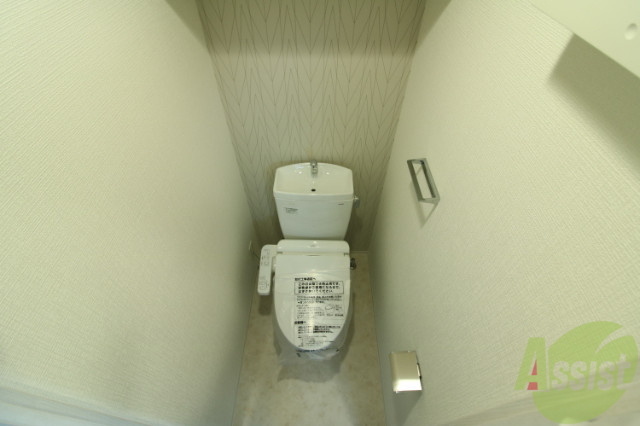 トイレ　写真は同シリーズの別物件の写真になります