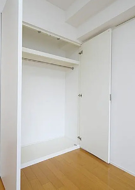 収納　別部屋の写真を使用しております。