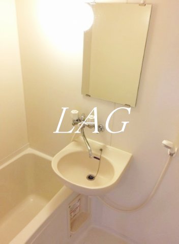 バス・シャワールーム　お風呂です。