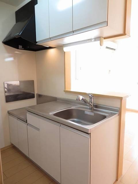 キッチン　人気のカウンターキッチンです。