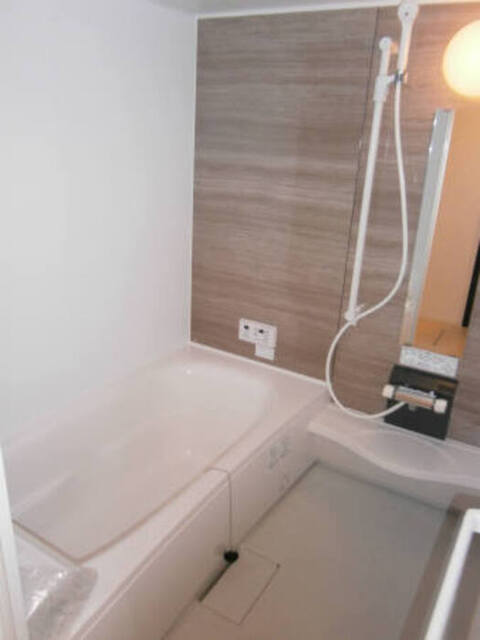 バス・シャワールーム　２０２バスルーム