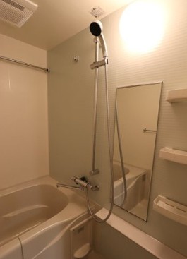 バス・シャワールーム　風呂
