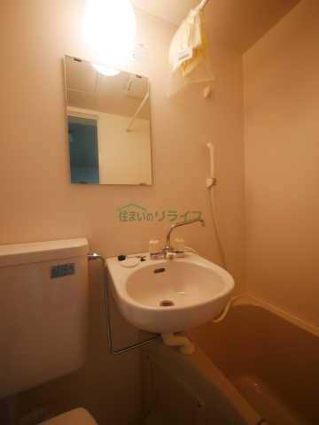 洗面設備　若松荘 / 102