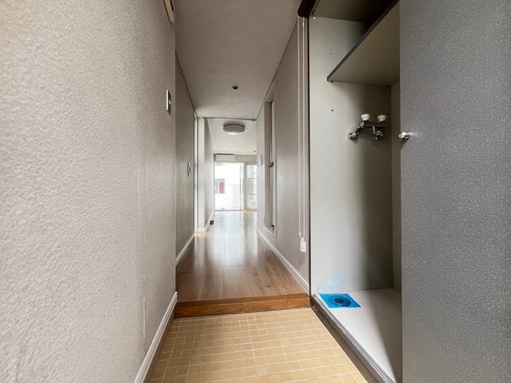 玄関　※別部屋の写真です