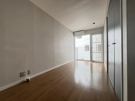 居室・リビング　※別部屋の写真です