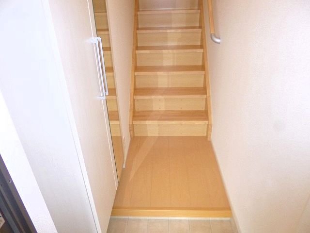 玄関　落ち着いた玄関です