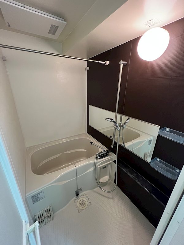 バス・シャワールーム　※別のお部屋のお写真です。御参考までに。