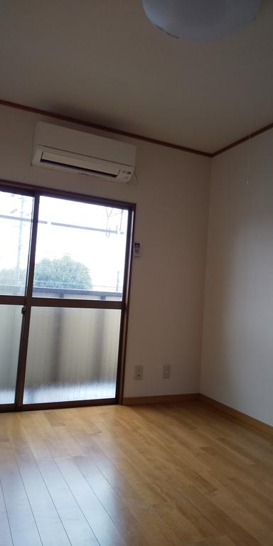 居室・リビング　エアコン付き