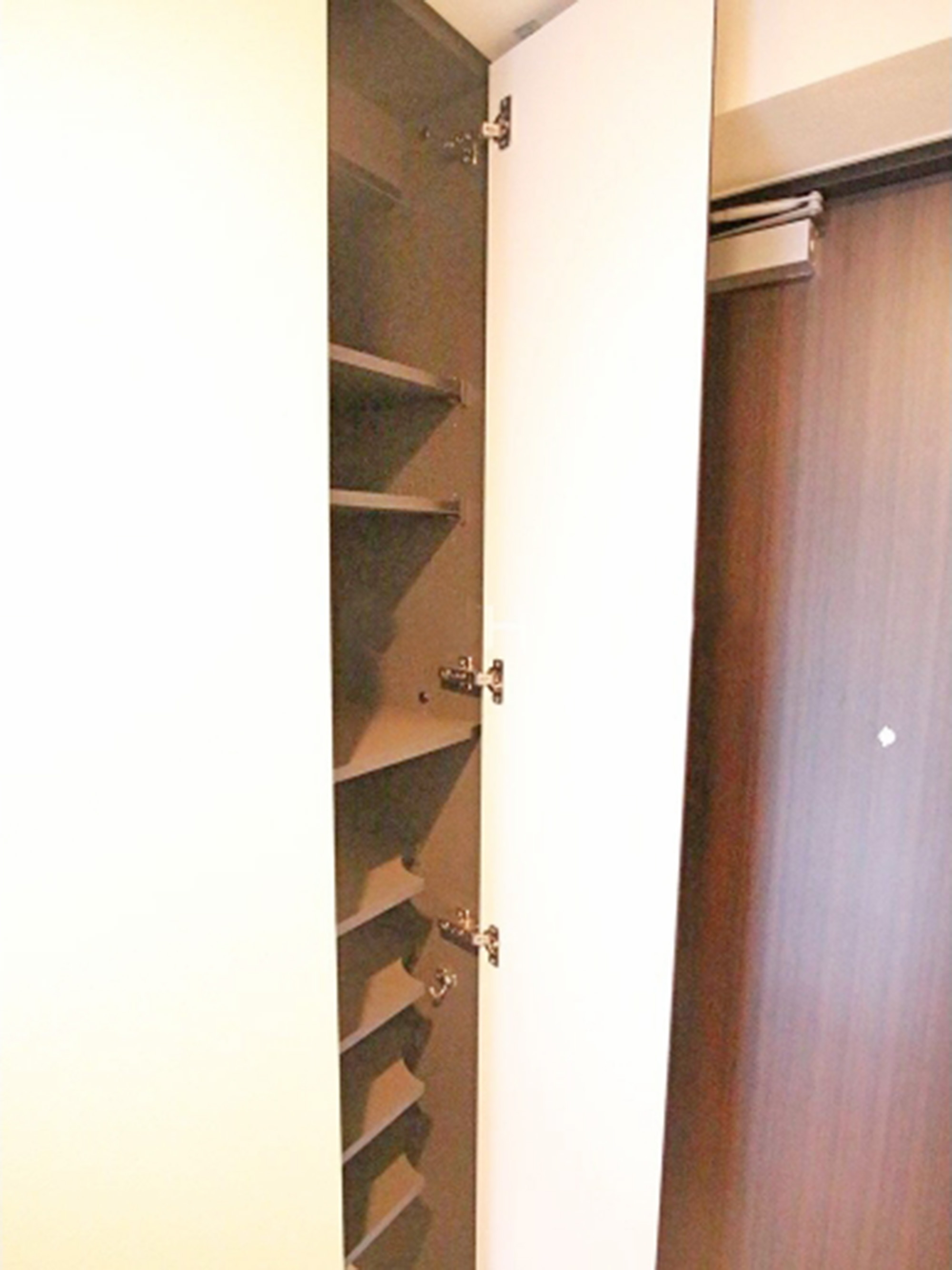 セキュリティ　シューズボックス