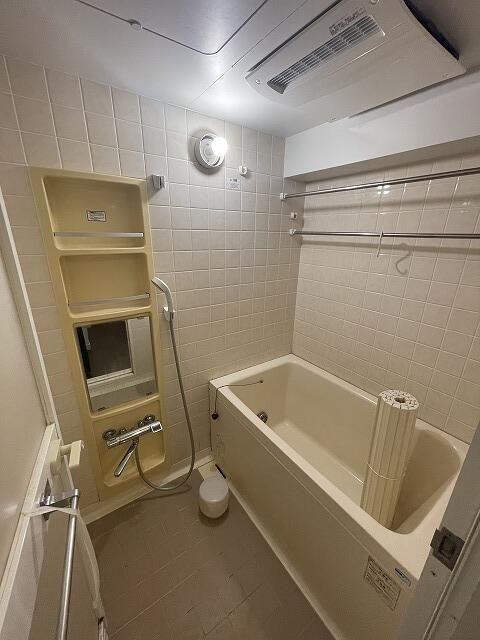 バス・シャワールーム　日々の疲れを癒すお風呂付です