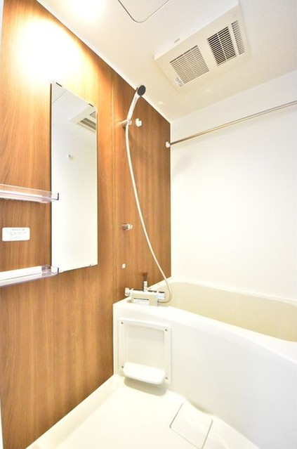 バス・シャワールーム　風呂