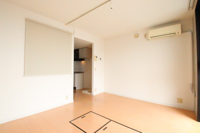 居室・リビング　別室の参考写真です。※現況優先