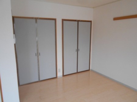 収納　写真は202号室です（参考）