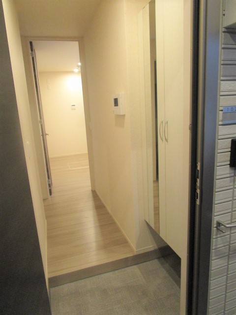 玄関　参考画像