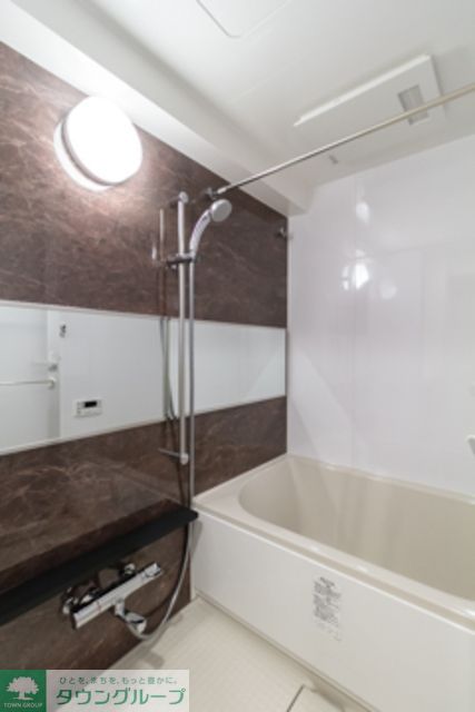 バス・シャワールーム　※写真は同タイプ住戸です。