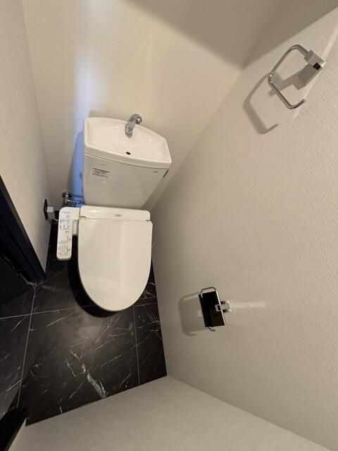 トイレ　別部屋参考写真