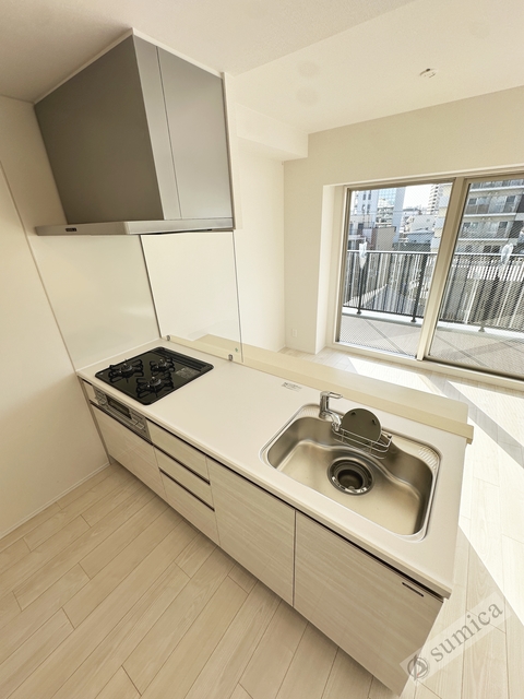 キッチン　３口システムキッチン・お料理もグレードアップ♪♪