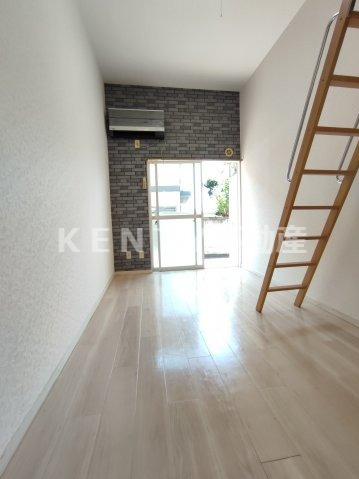 居室・リビング　ゆったりとした居間です