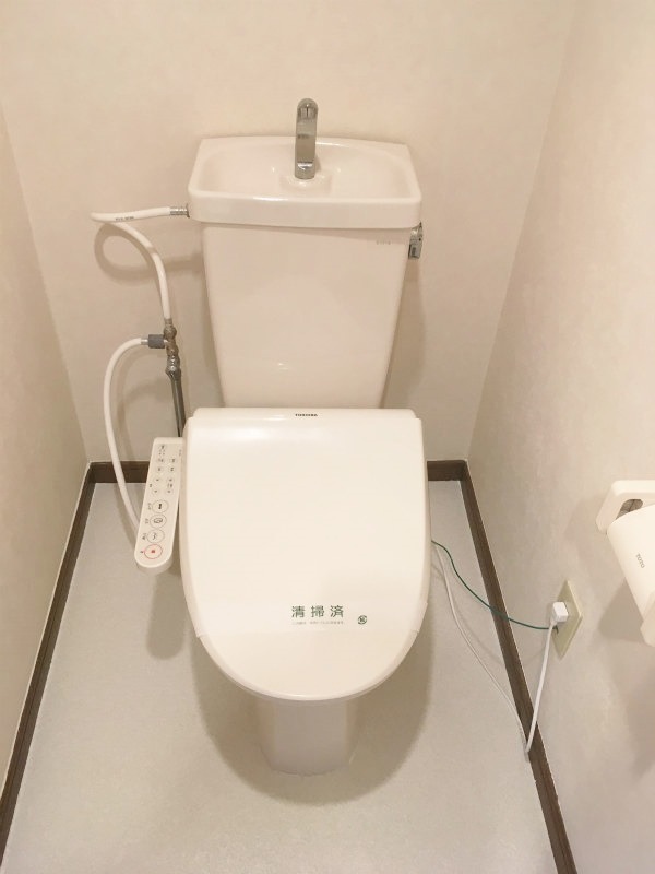 トイレ　落ち着く空間ですね。