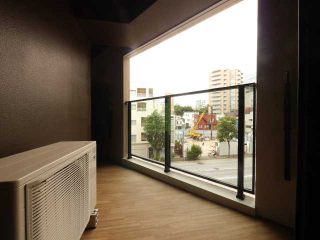 バルコニー　グランクリュ新宿御苑