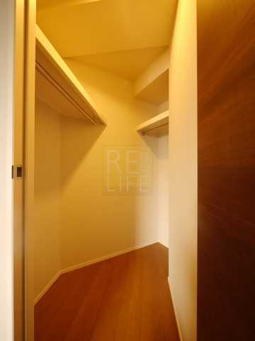 収納　グランクリュ新宿御苑