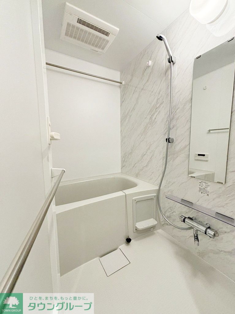 バス・シャワールーム　バス