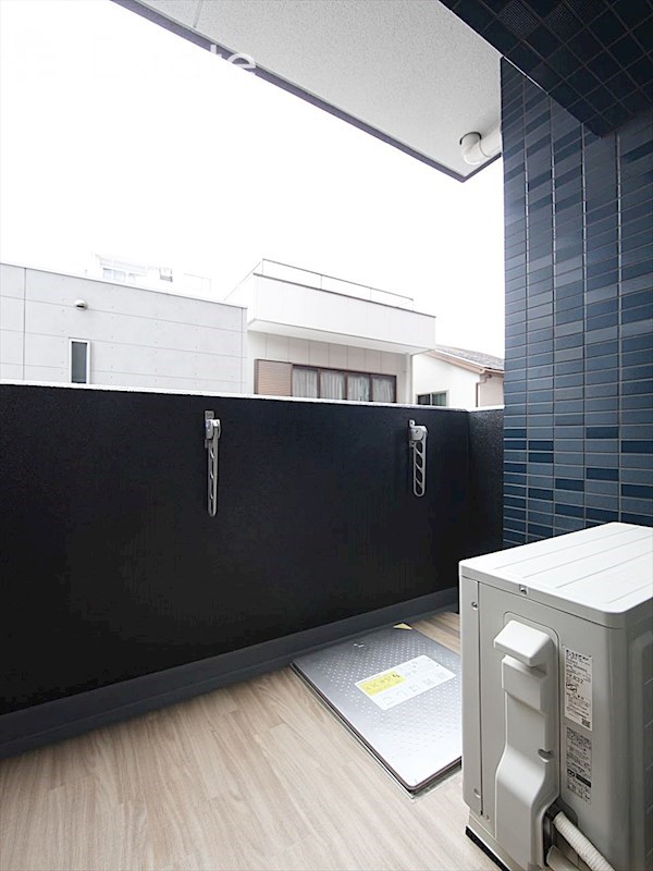 バルコニー　バルコニー