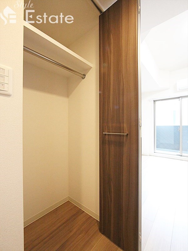 収納　クローゼット