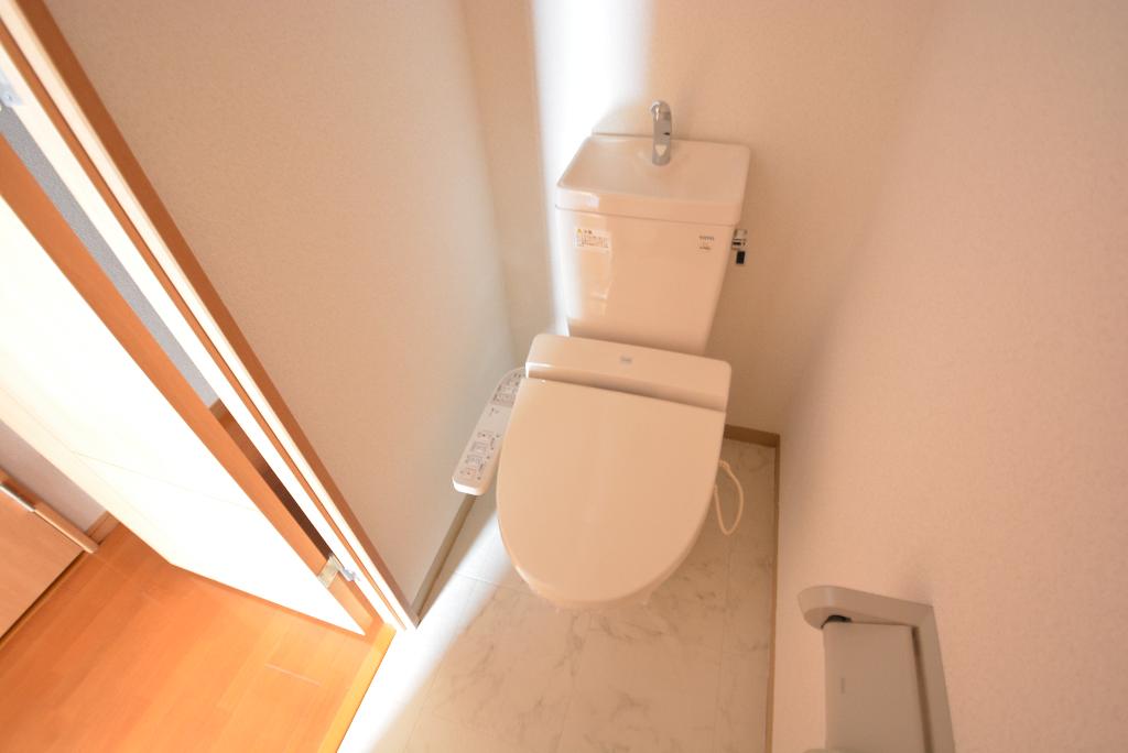 トイレ　シャワー付トイレ