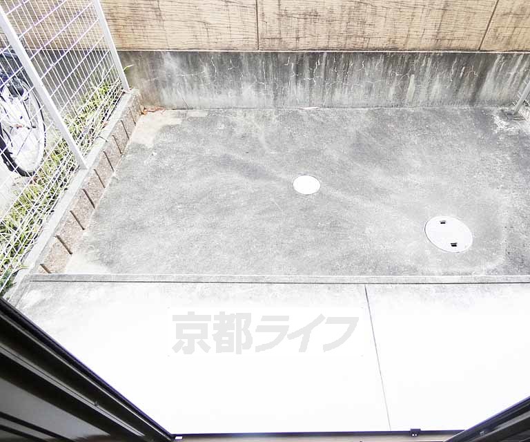 バルコニー　広々としています。