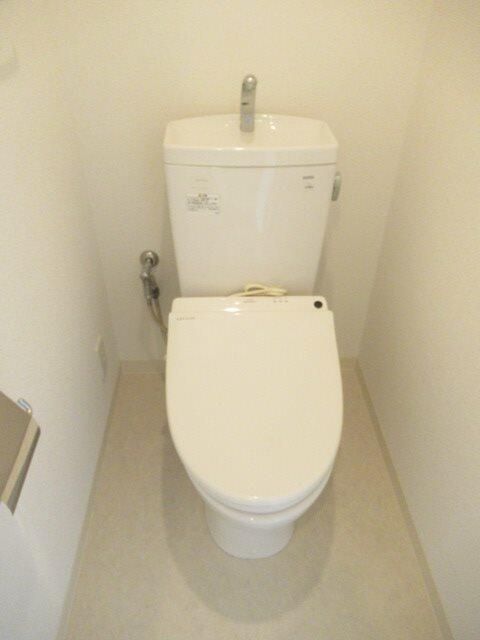 トイレ　バストイレ別なので毎日快適♪