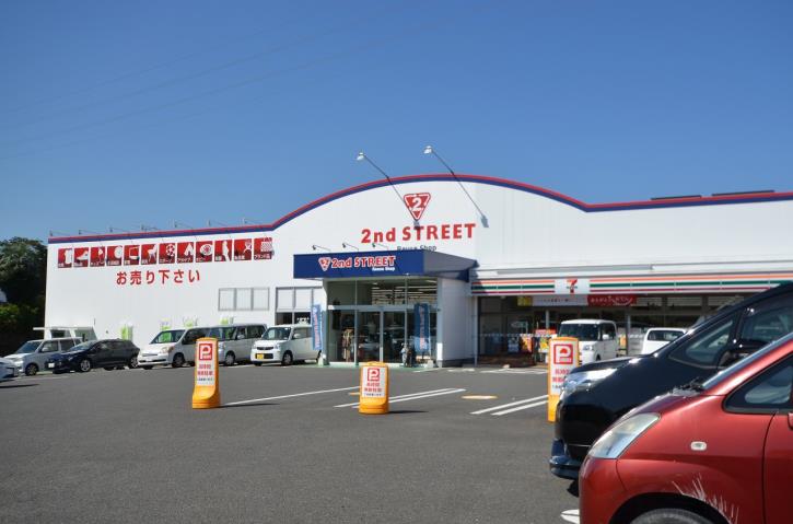 コンビニ　セブンイレブン大塚店（コンビニ）まで400m