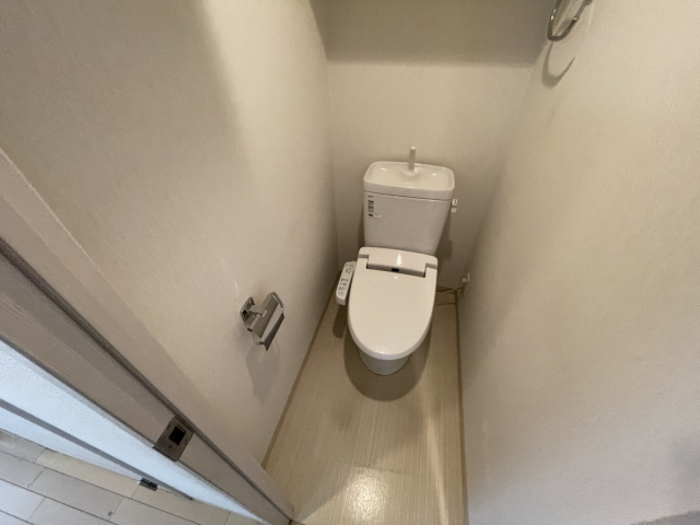 トイレ　コンパクトで使いやすいトイレです