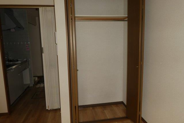 収納　クローゼット
