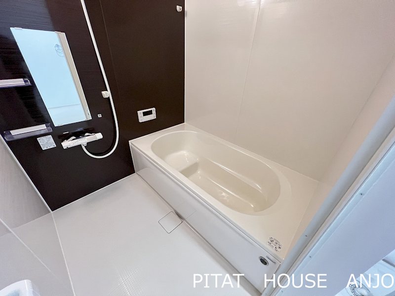 バス・シャワールーム　参考写真C棟（反転タイプ）