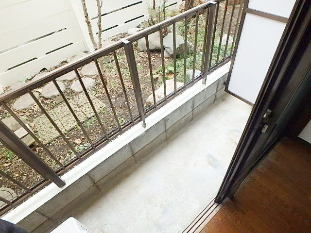 バルコニー　バルコニー