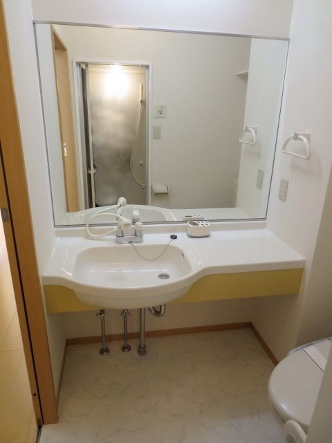 洗面設備　★広々とした洗面化粧台★