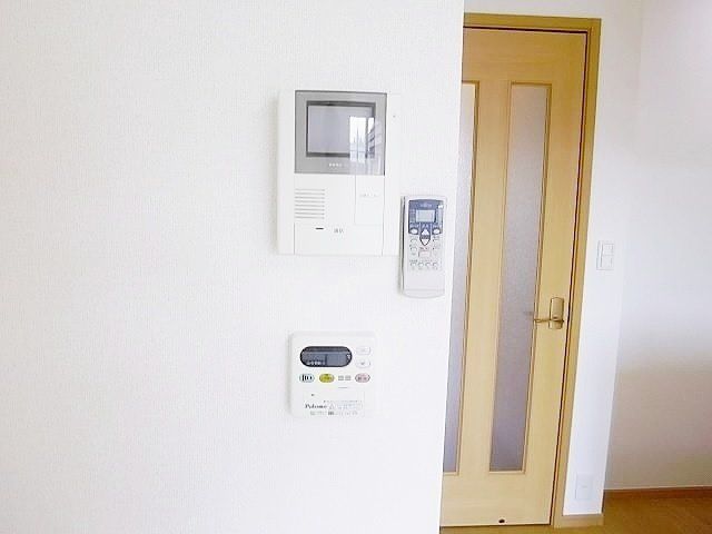 セキュリティ　★来訪者の顔が見れるモニターホン★